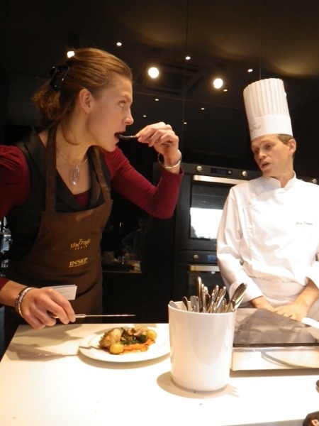 Avec le chef. 20121218-100622.jpg