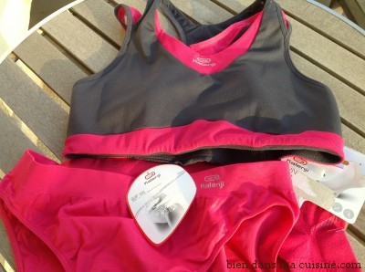 Brassière et slip spécial running, anti-transpirant.
