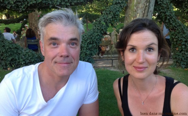 Jean-Luc Charles, chef cuisinier de haut niveau et "prof" de cuisine/de pâtisserie, avec Carole Garnier, auteur du livre Pâtisseries inratables.