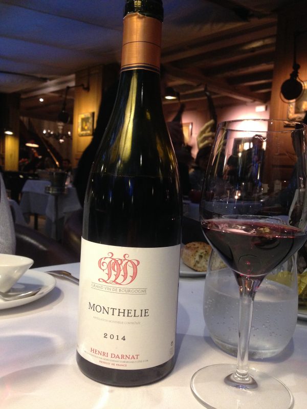 Un vin exceptionnel recommandé par un sommelier hors du commun.